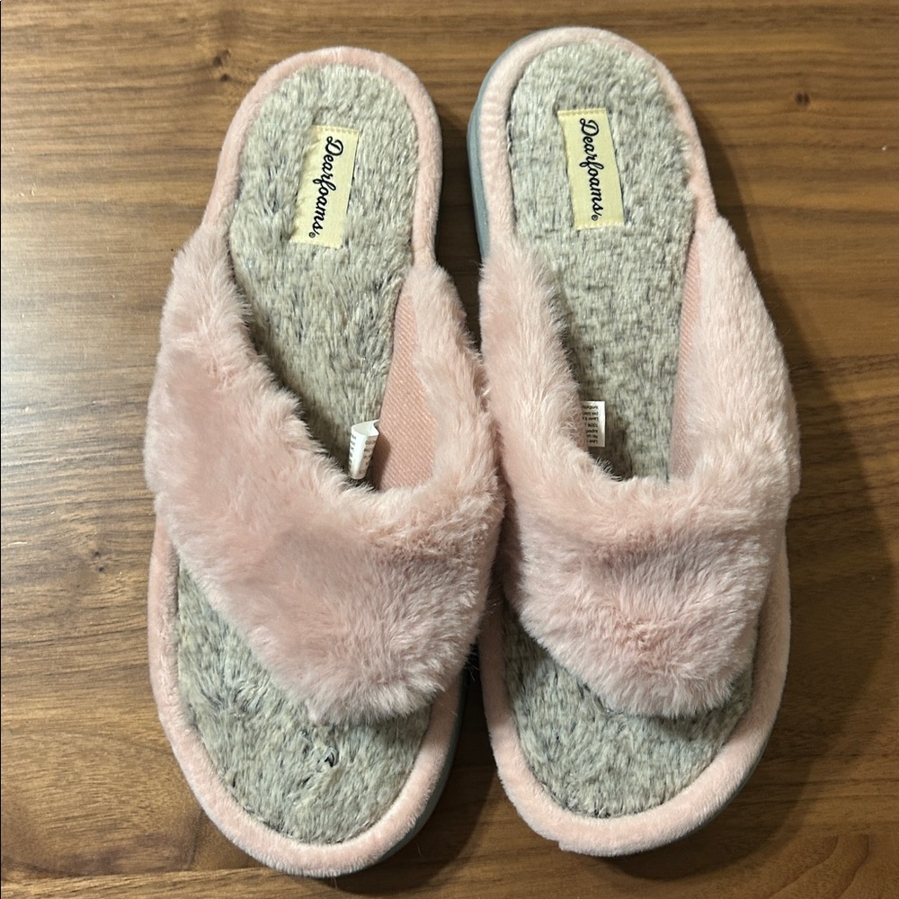 Dearfoams Blush Fuzzy Slippers Size 11-12